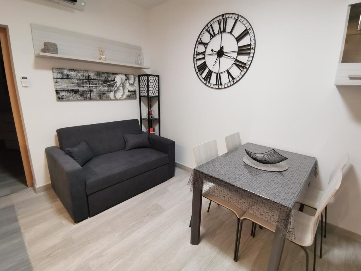 شقة Coquet 2 Pieces Entierement Renove Et Climatise كان المظهر الخارجي الصورة